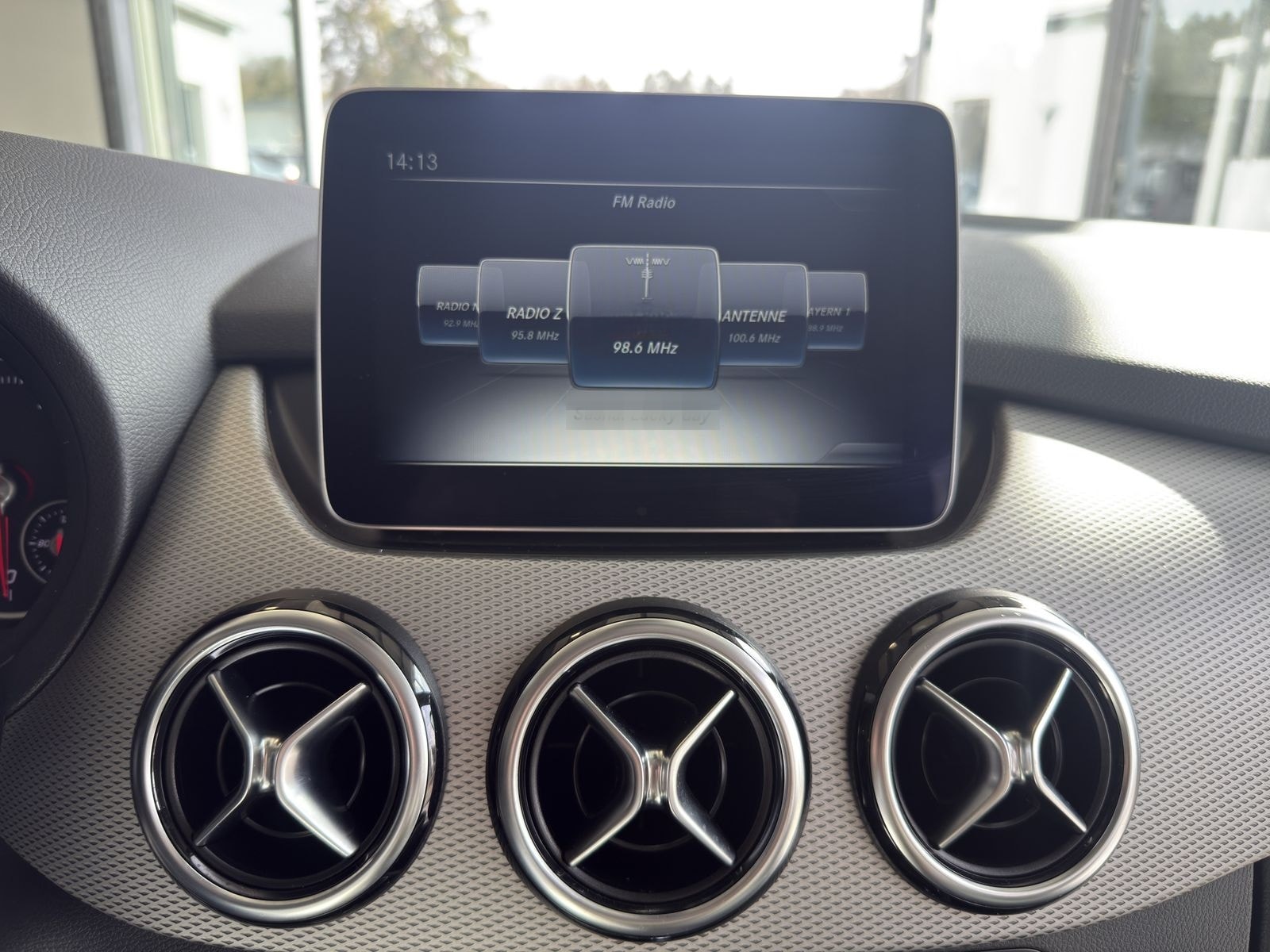 Mercedes-Benz B 200 Urban Style Edition LED*RFK*NAVI*SHZ foto 18