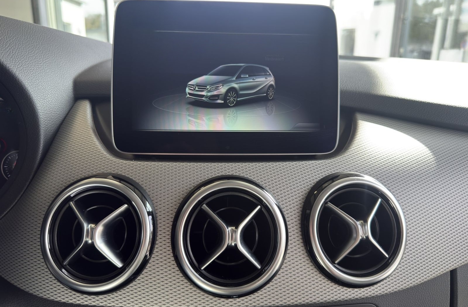 Mercedes-Benz B 200 Urban Style Edition LED*RFK*NAVI*SHZ foto 21