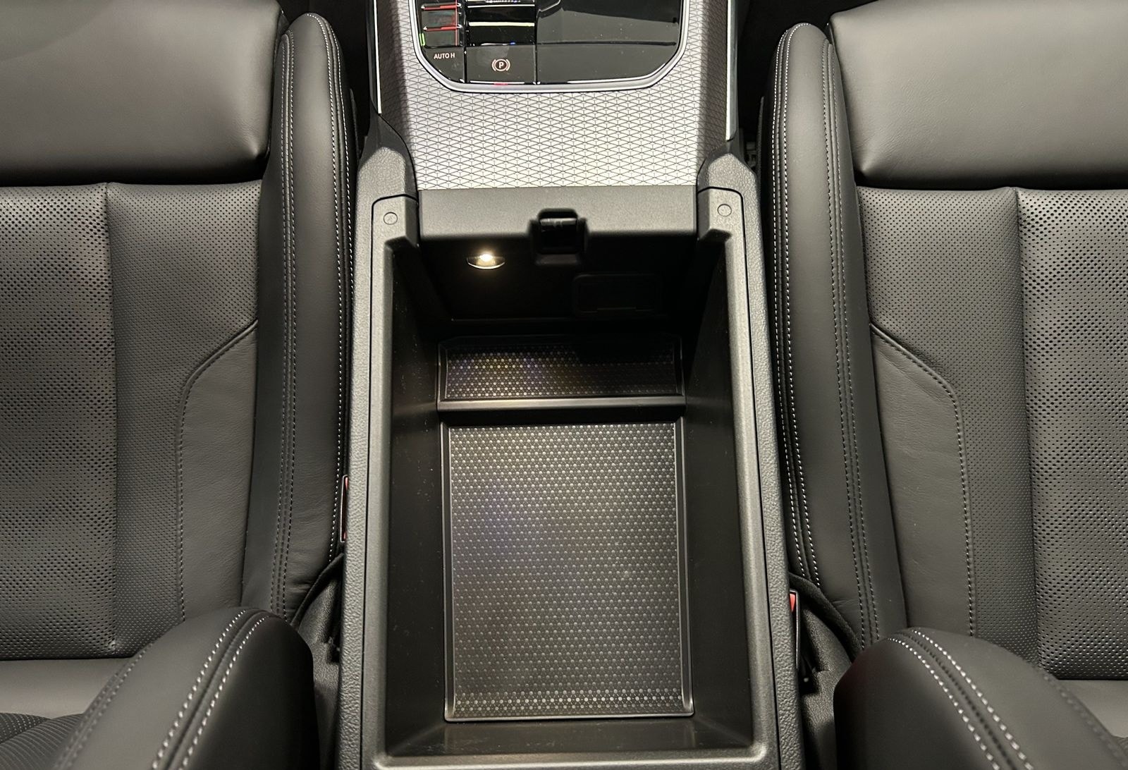 BMW M3 Competition M xDrive Lim. Harman/Kardon DAB L foto 18