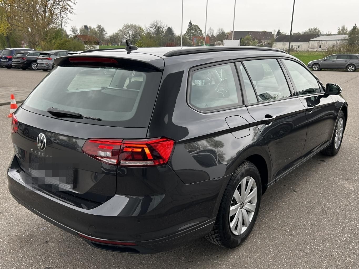 Volkswagen Passat Variant 1.5 TSI APP-CONNECT+KAMERA+LED+NA foto 5