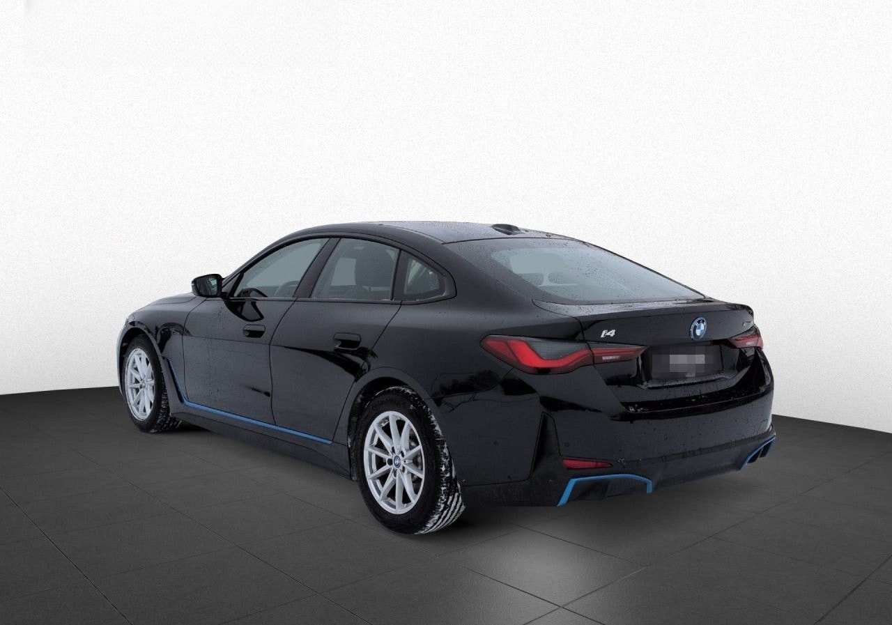 BMW i4 eD 35 Gran Coupe LiveCock+ Glasdach Sitzh Kam foto 9