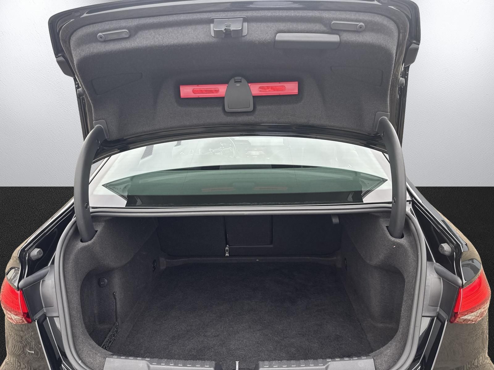 Audi A3 Lim 30 TFSI ADVANCED*NAVI*ViCo*KESSY*AHK*LED* foto 11