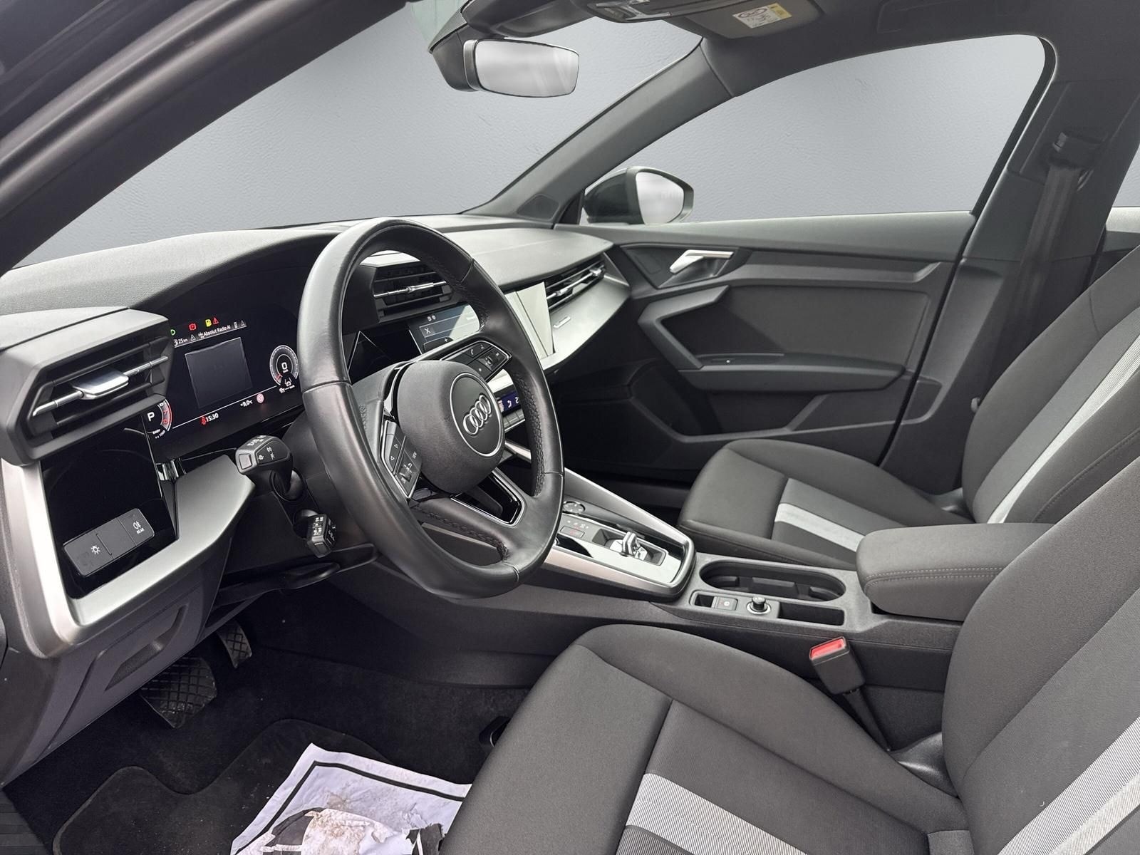 Audi A3 Lim 30 TFSI ADVANCED*NAVI*ViCo*KESSY*AHK*LED* foto 12