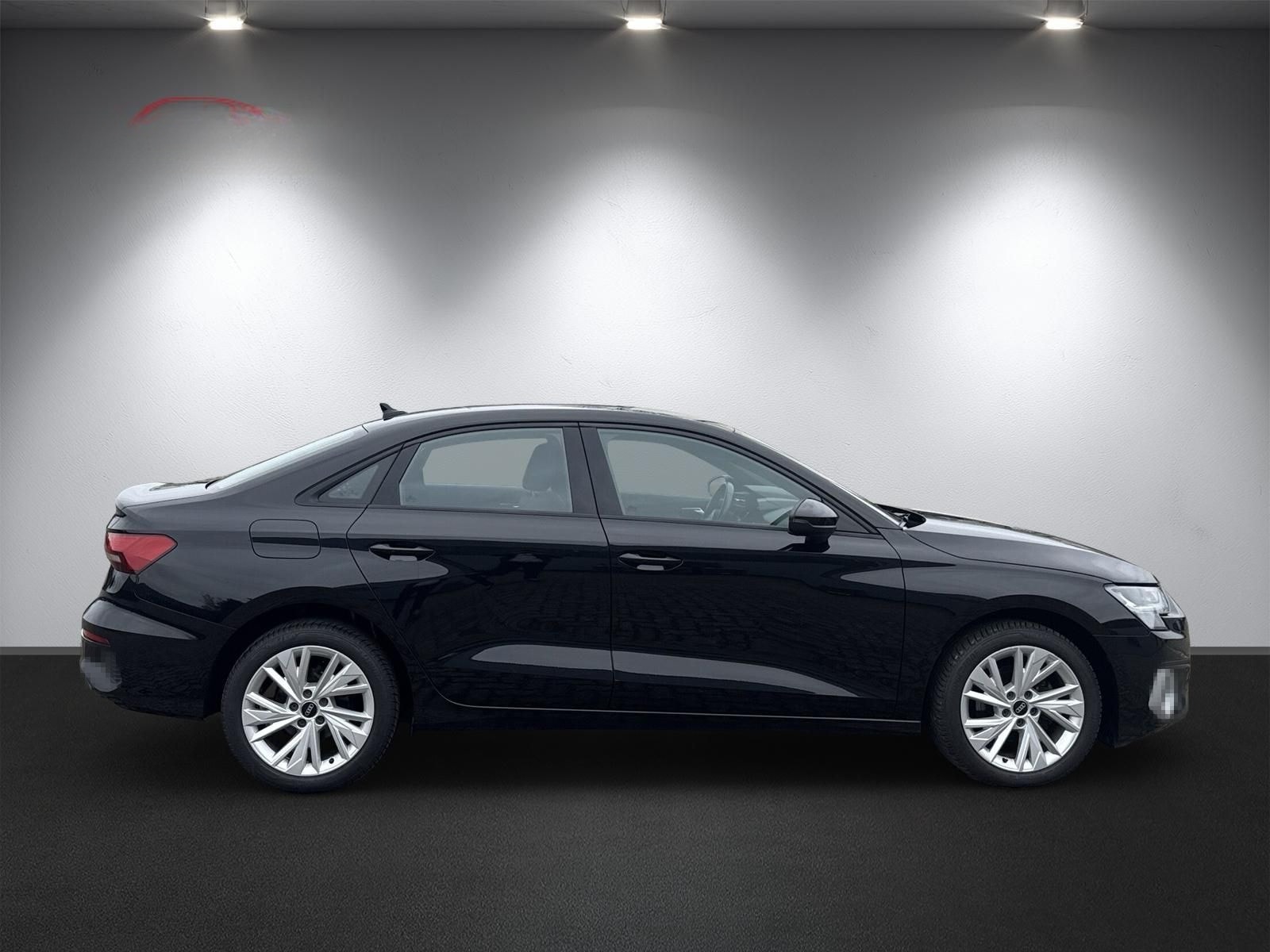 Audi A3 Lim 30 TFSI ADVANCED*NAVI*ViCo*KESSY*AHK*LED* foto 7