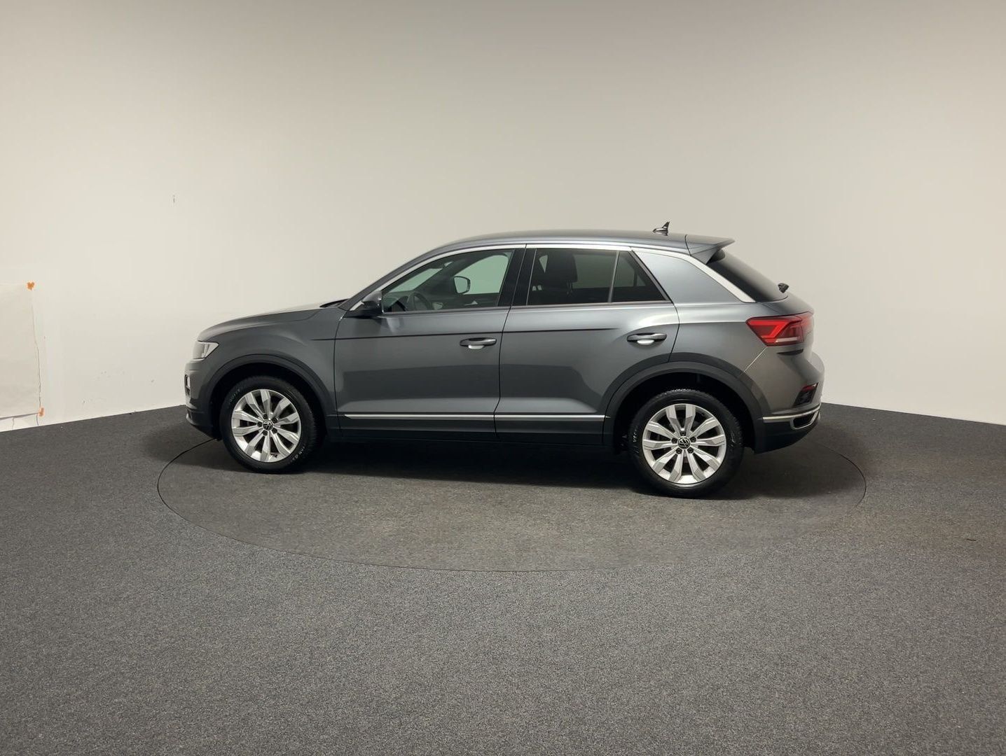 Volkswagen T-Roc 1.5 TSI Sport foto 5