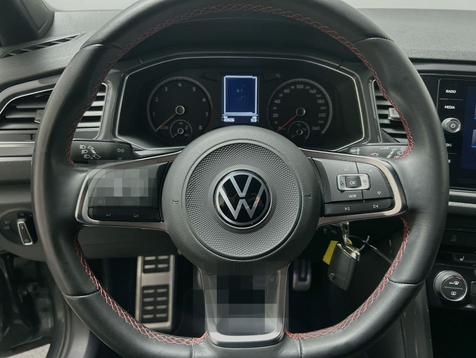 Volkswagen T-Roc 1.5 TSI Sport foto 9