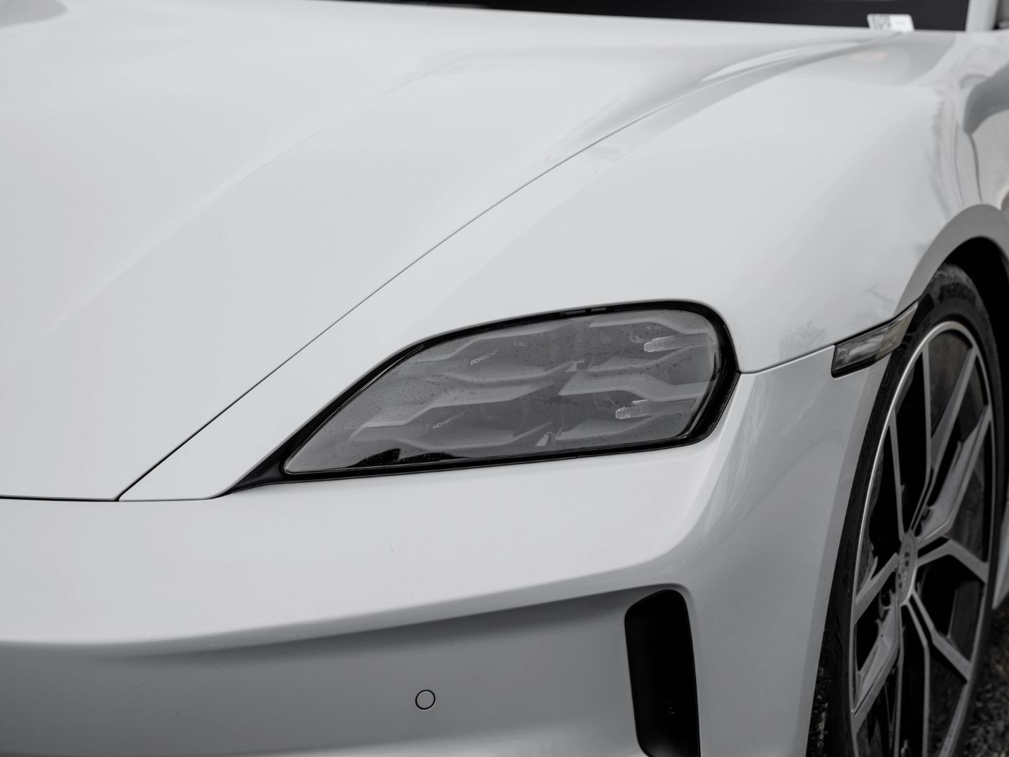 Porsche Taycan SportDesign Paket 14 Wege Sport Chrono Pa foto 13