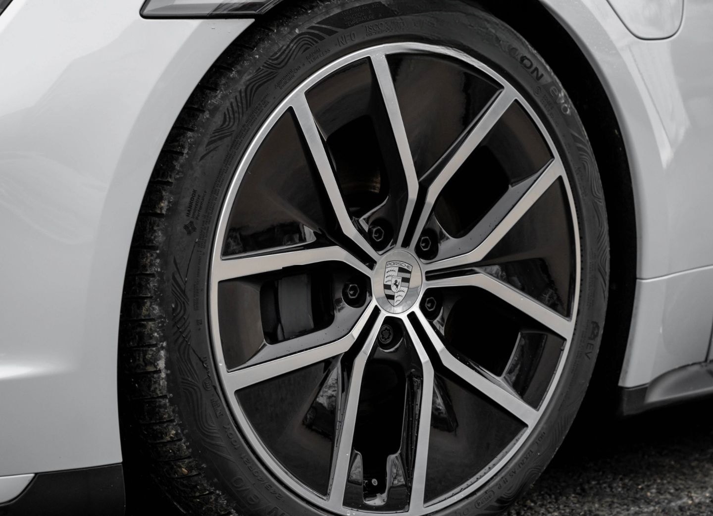 Porsche Taycan SportDesign Paket 14 Wege Sport Chrono Pa foto 14