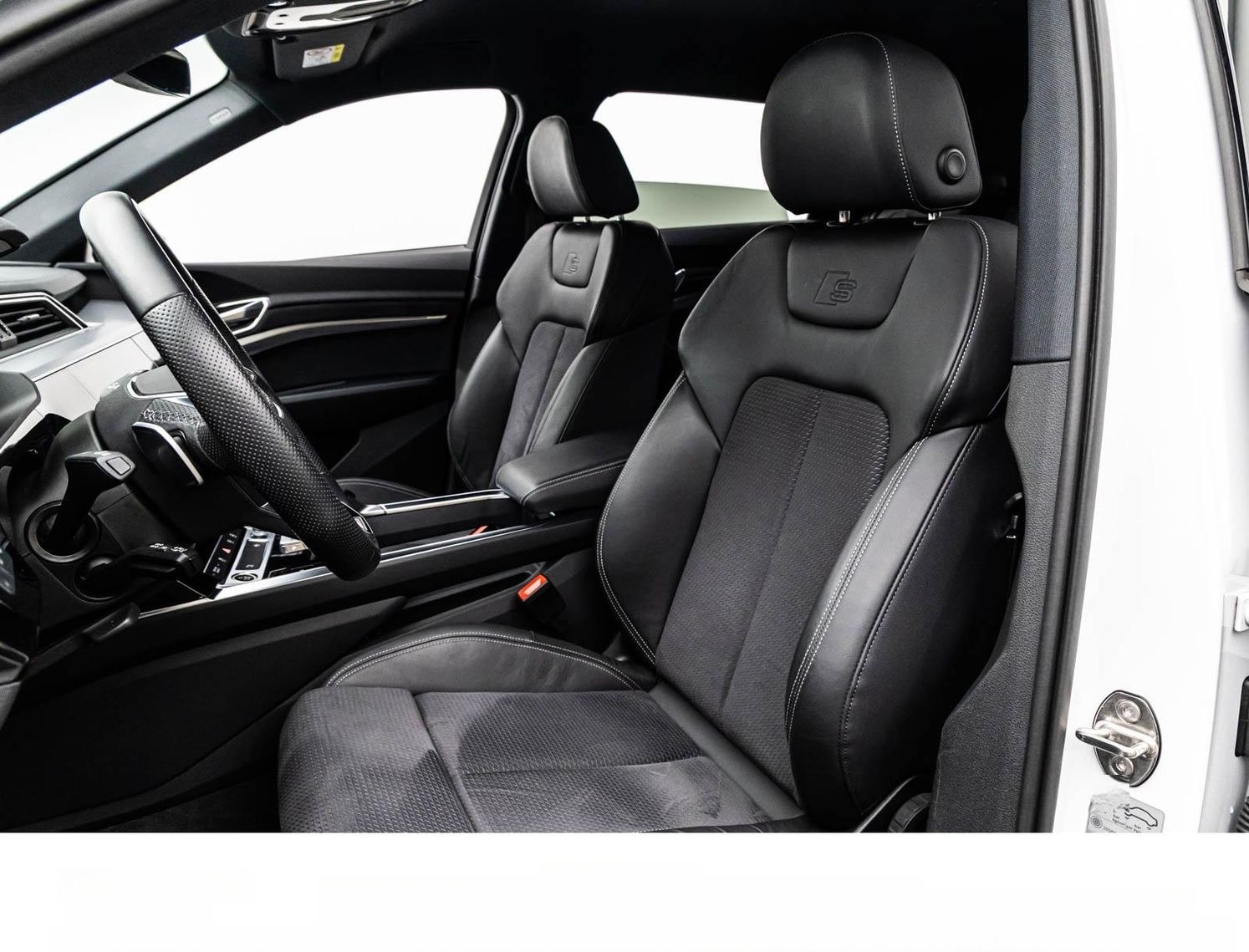 Audi E-TRON 55 2x S LINE BLACK 21Z./ACC/DAB/SIDE/360° foto 15