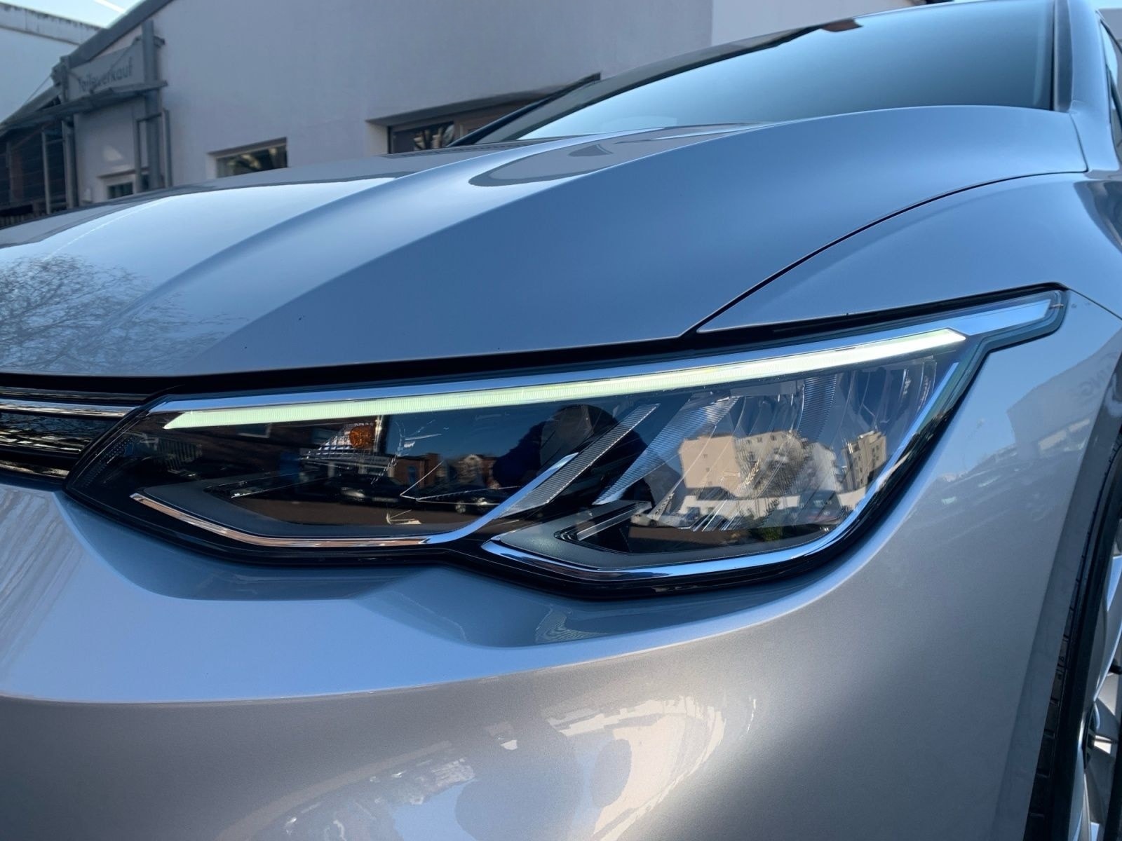 Volkswagen Golf Variant Life 2.0 TDI DSG 3,99% AHK NAV APP foto 6