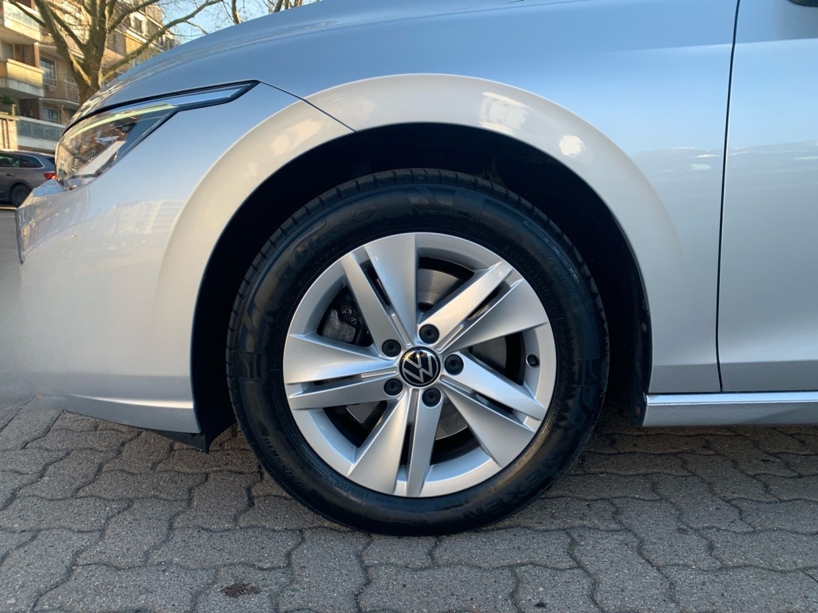 Volkswagen Golf Variant Life 2.0 TDI DSG 3,99% AHK NAV APP foto 9