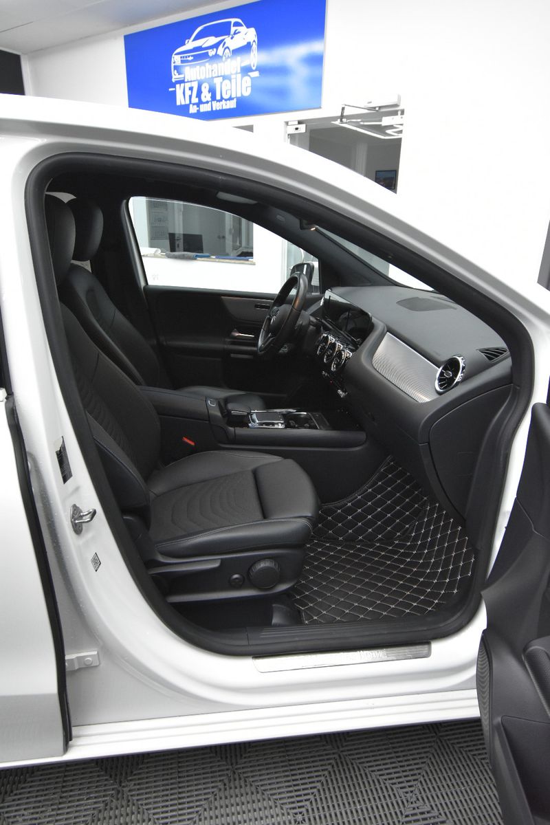 Mercedes-Benz B 200 NAVI SHZ RFK LED TEMP 72t km foto 13