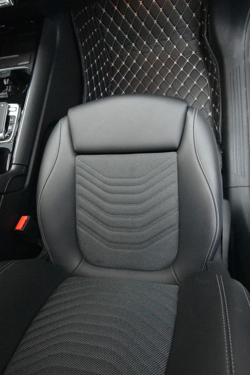 Mercedes-Benz B 200 NAVI SHZ RFK LED TEMP 72t km foto 15