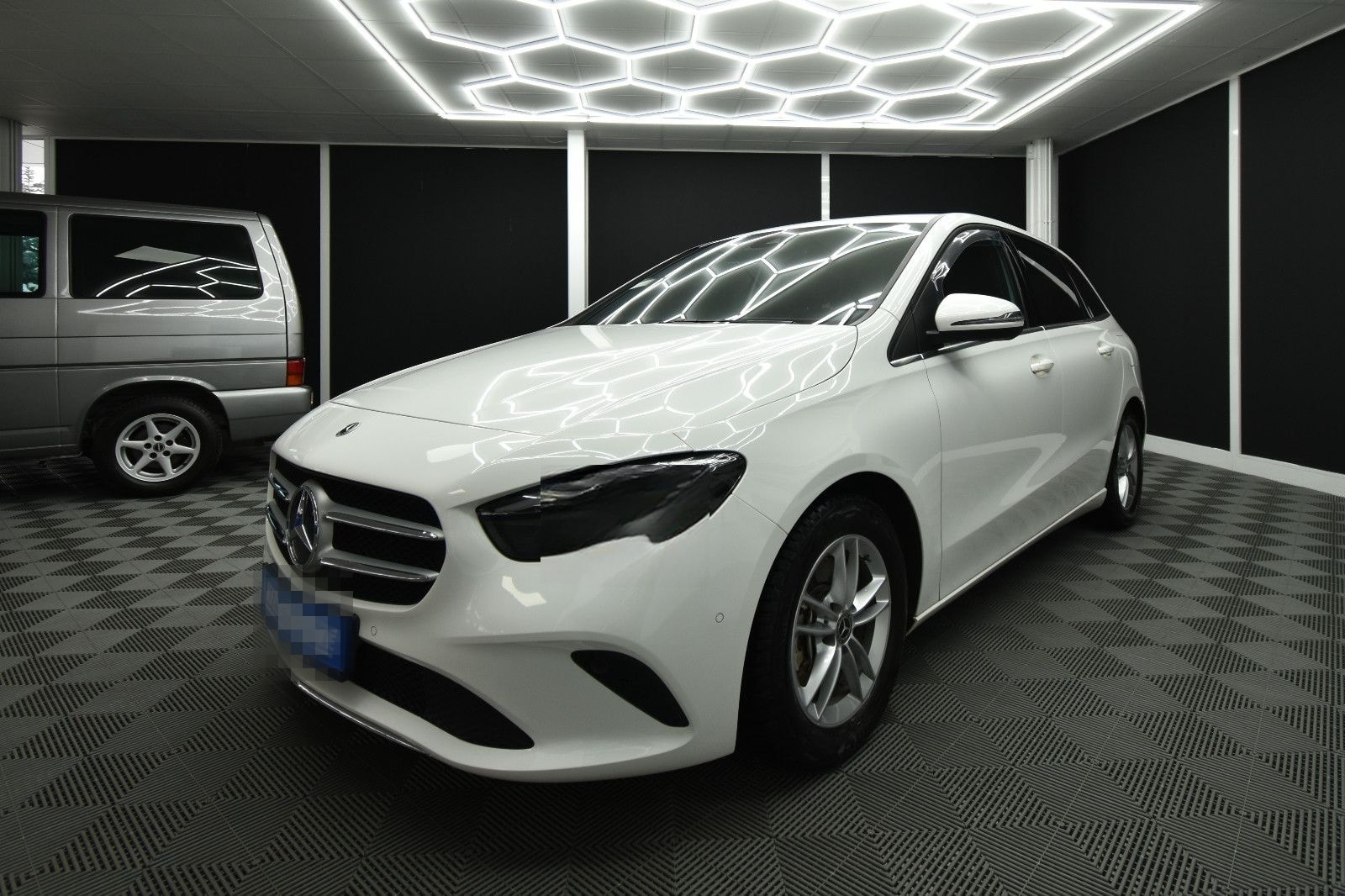 Mercedes-Benz B 200 NAVI SHZ RFK LED TEMP 72t km foto 3