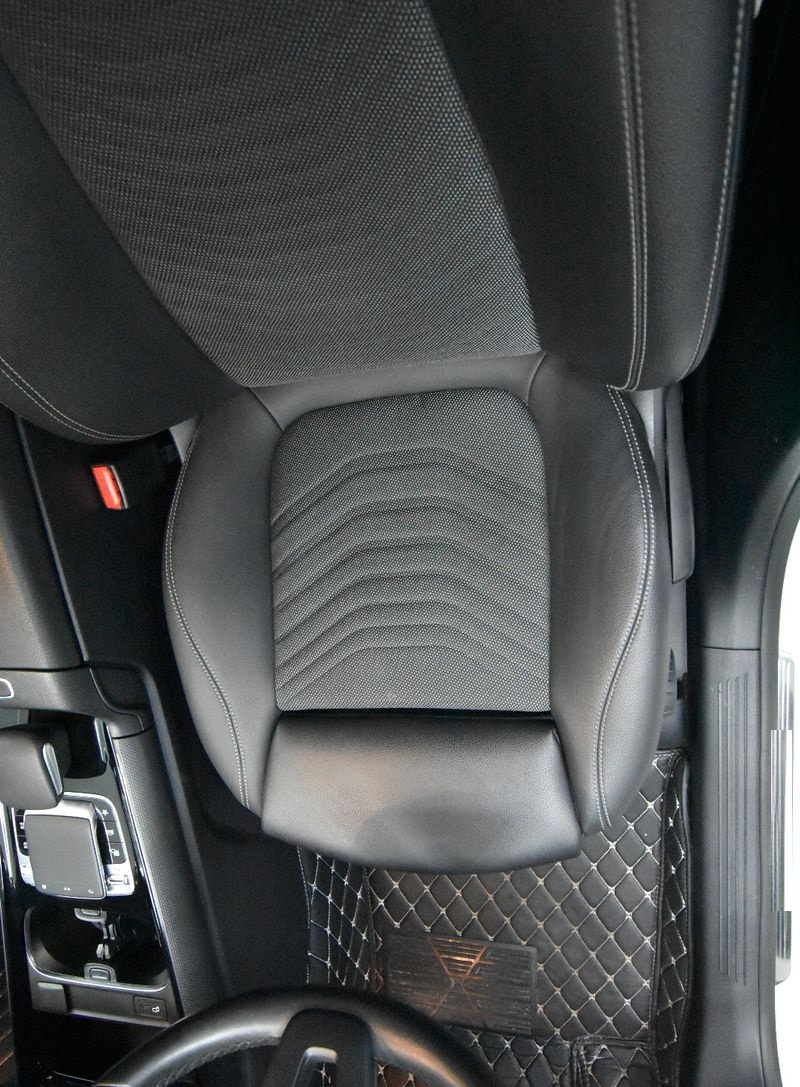 Mercedes-Benz B 200 NAVI SHZ RFK LED TEMP 72t km foto 24