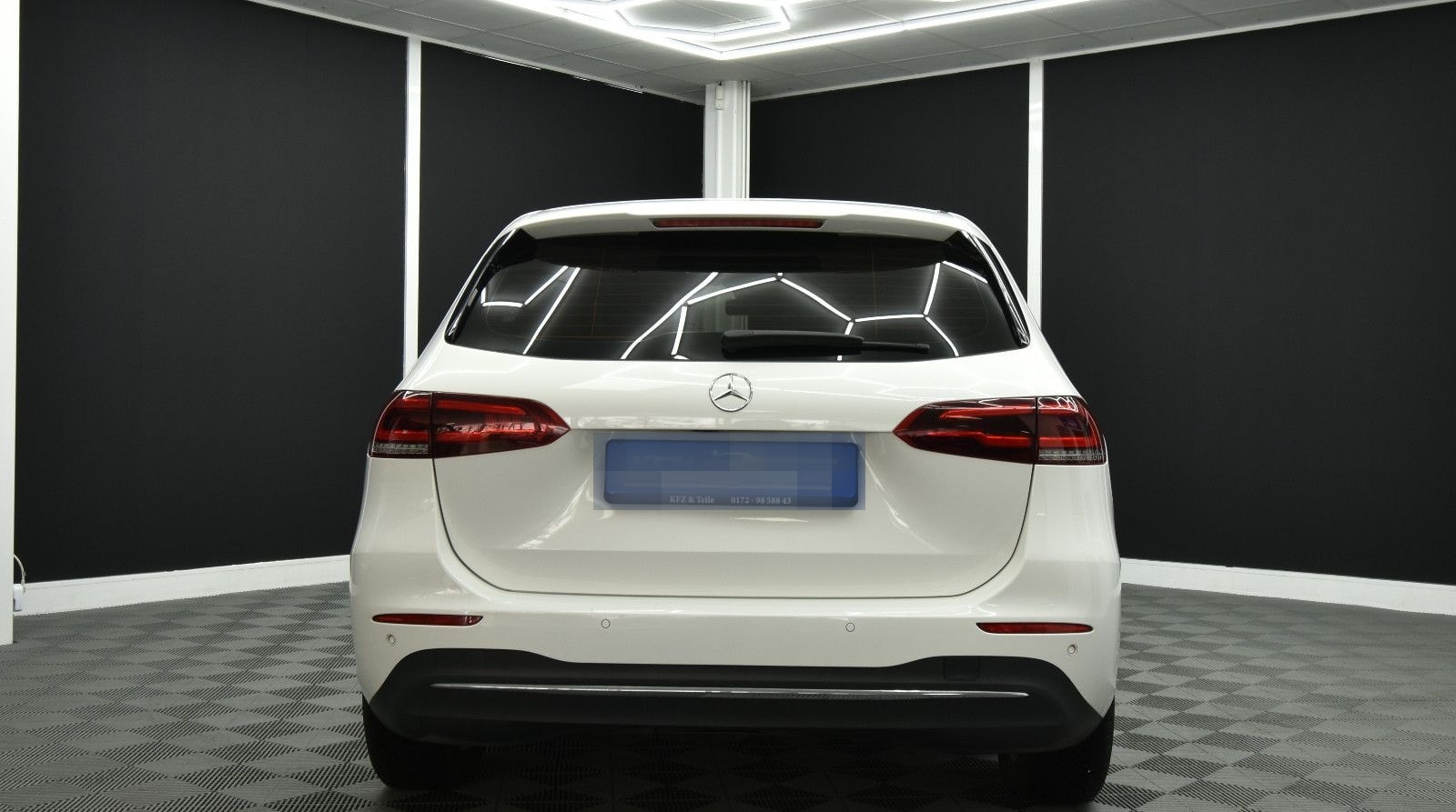 Mercedes-Benz B 200 NAVI SHZ RFK LED TEMP 72t km foto 7