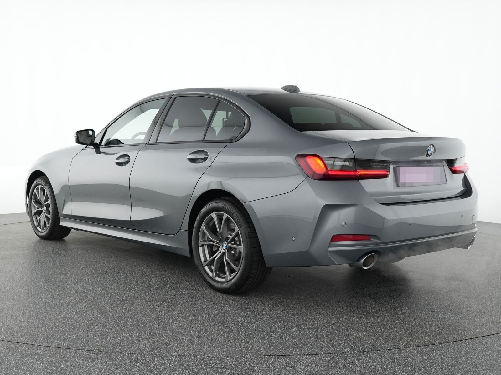 BMW 330i xDrive Schiebedach|Harman-Kardon|Navi|Kamer foto 9