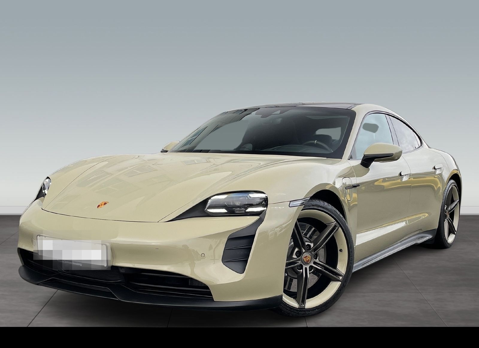 Porsche Taycan GTS foto 1