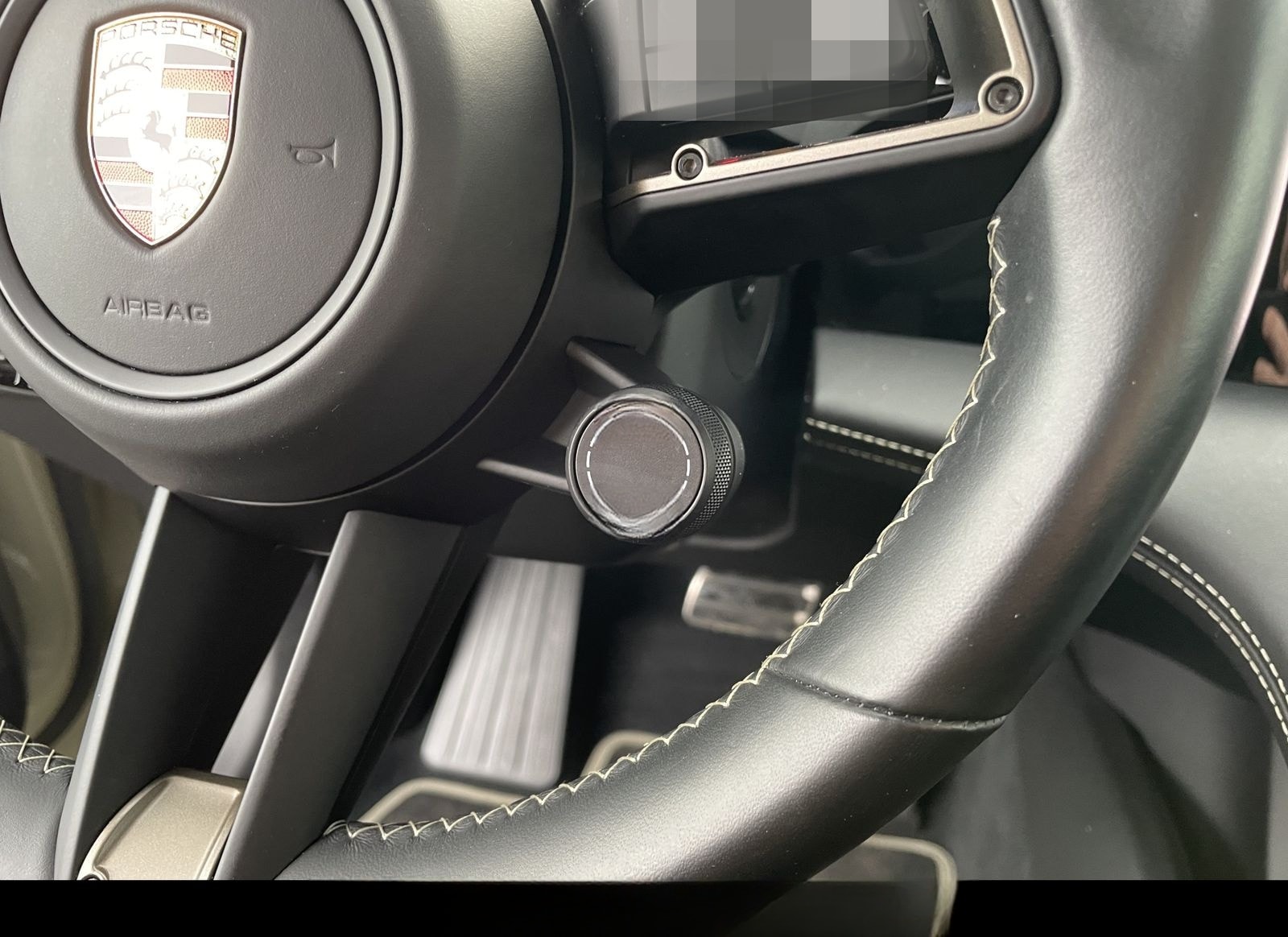 Porsche Taycan GTS foto 25