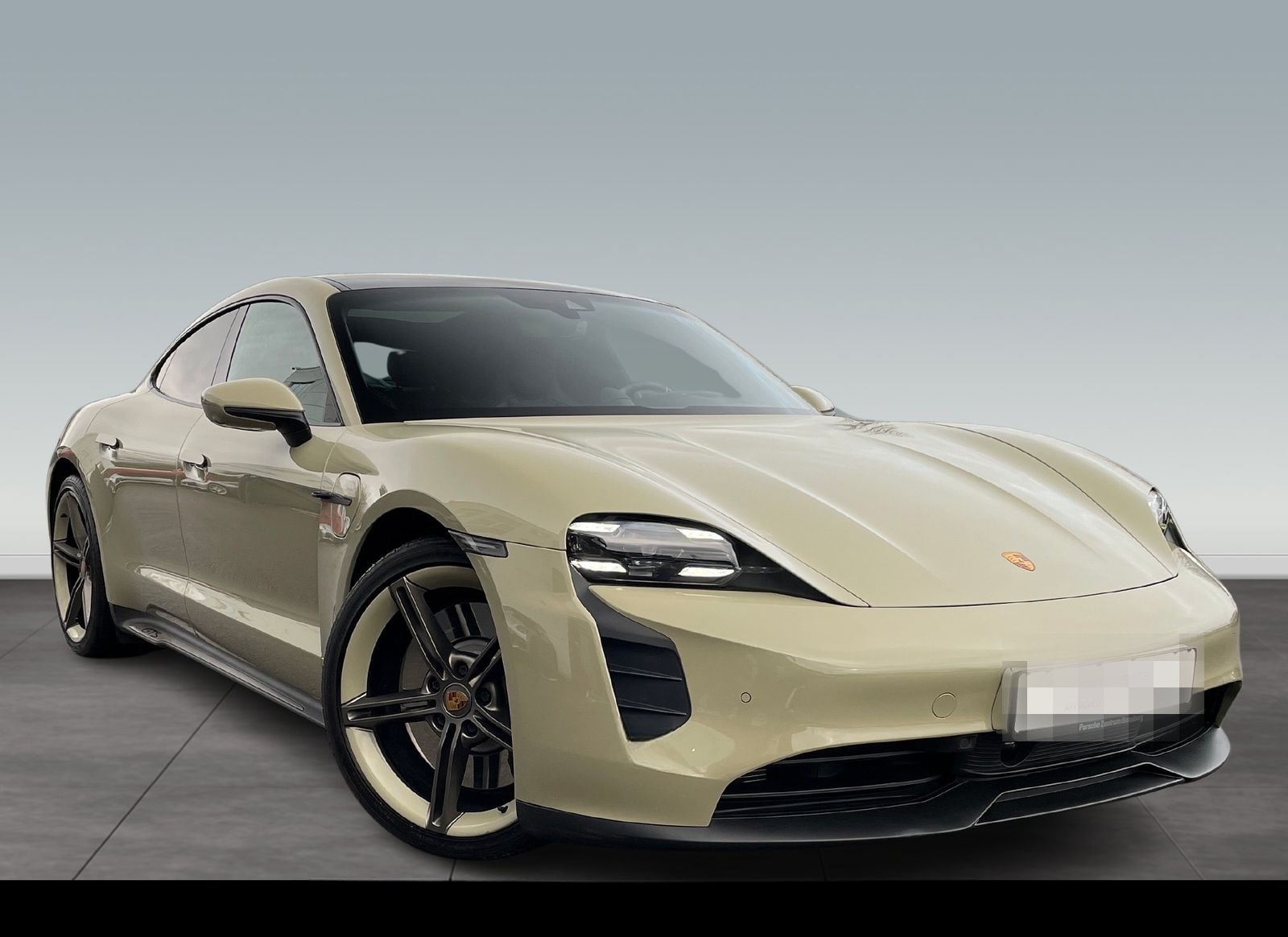 Porsche Taycan GTS foto 6