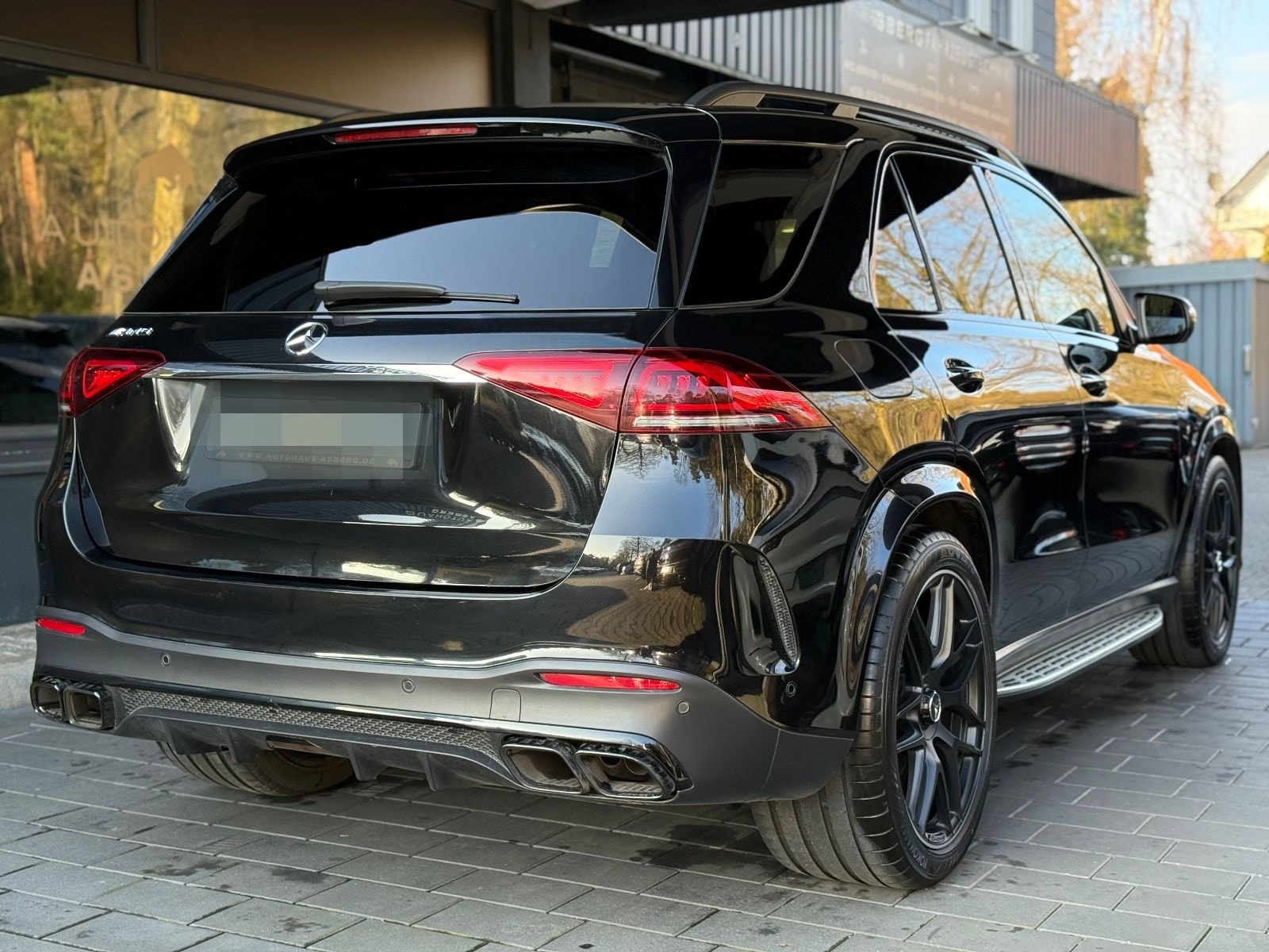 Mercedes-Benz GLE 63 S AMG 4M PANO/HUD/AHK/STHZ/NIGHT P./BURME foto 11