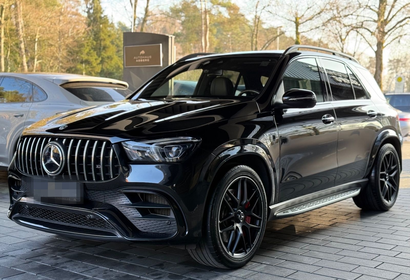 Mercedes-Benz GLE 63 S AMG 4M PANO/HUD/AHK/STHZ/NIGHT P./BURME foto 5