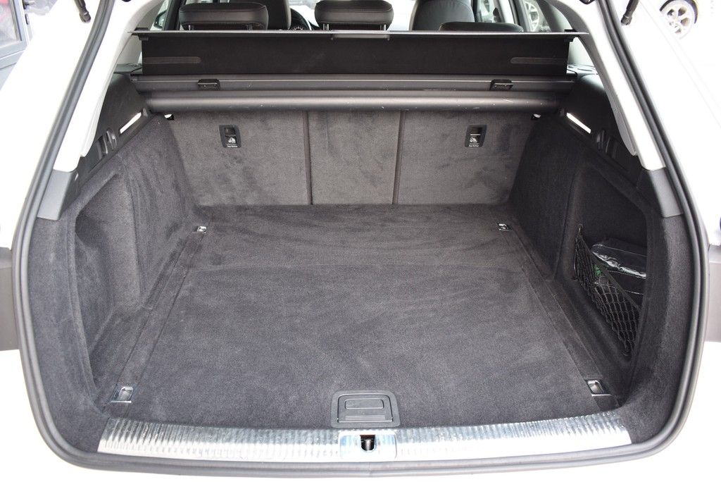 Audi A4 Avant TDI 2.0 6-Gang *Design*Xenon+*Navi*PDC* foto 15