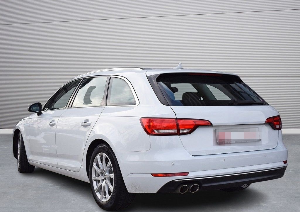 Audi A4 Avant TDI 2.0 6-Gang *Design*Xenon+*Navi*PDC* foto 3
