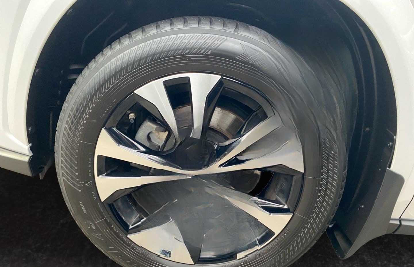 Lexus NX 300h Style Edition *Bi-LED*CAM*SHZ*PDC*CarPla foto 22