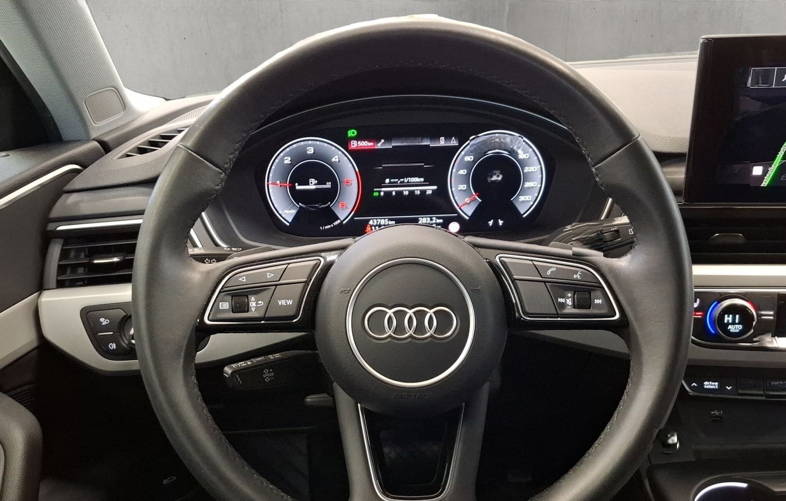 Audi A4 Avant Advanced 40 TDI 150(204) kW(PS) S troni foto 11