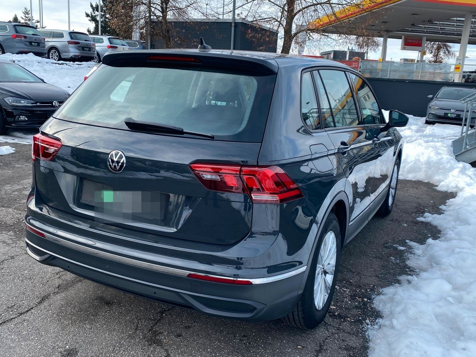 Volkswagen Tiguan 1.5 TSI AHK NAVI PDC LED SHZ KLIMA 17" foto 6