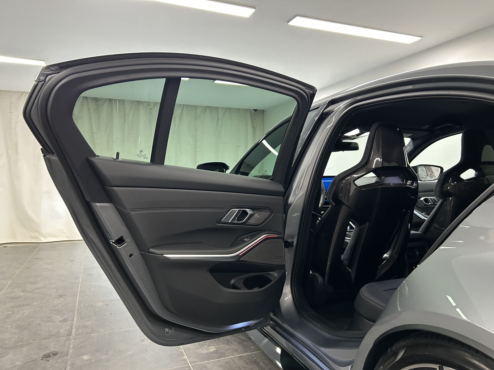 BMW M3 Competition M xDrive Limousine M Carbon Schal foto 15