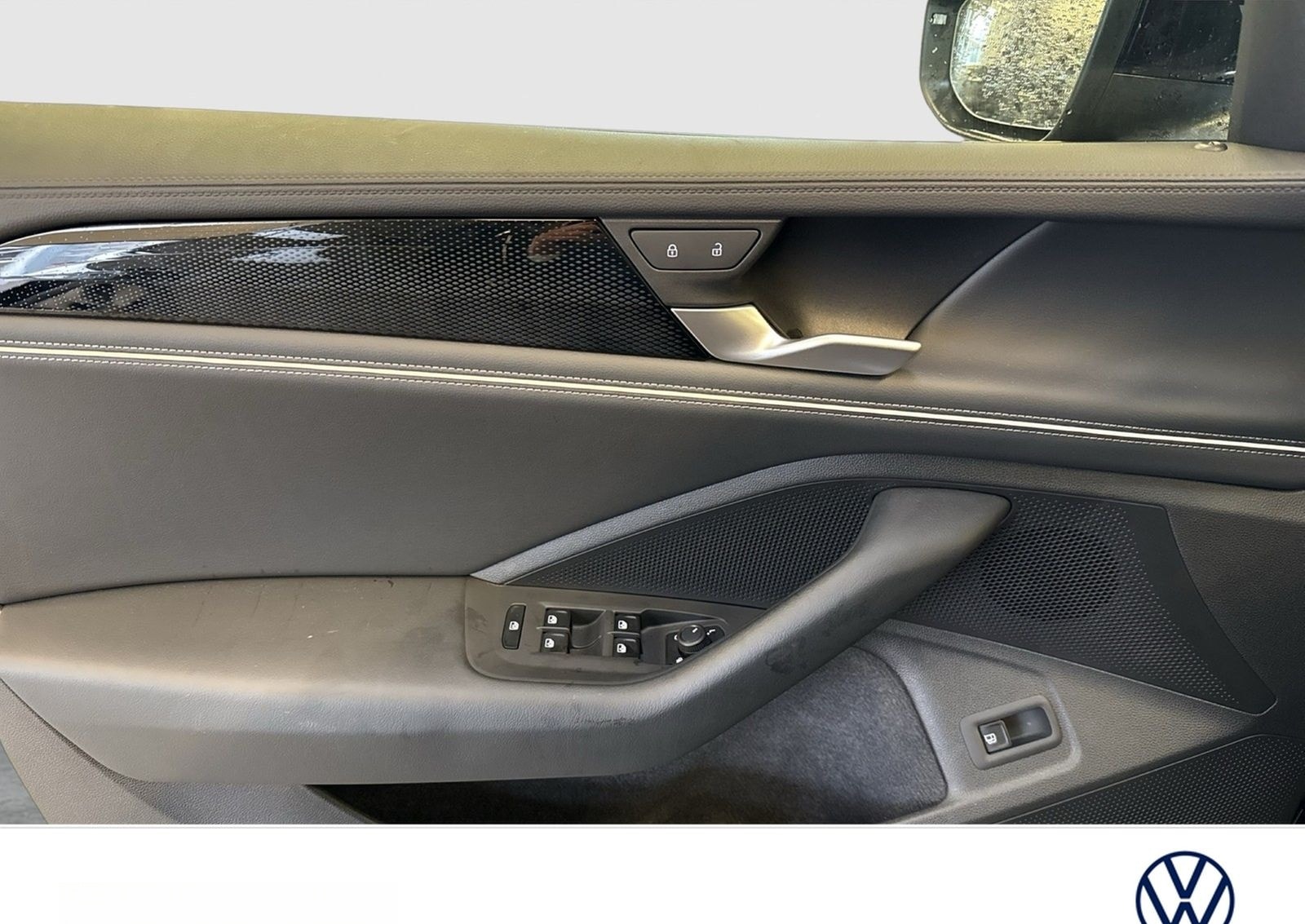 Volkswagen Passat Variant 1.5 HYBRID BUSINESS AHK CAM ACC foto 20