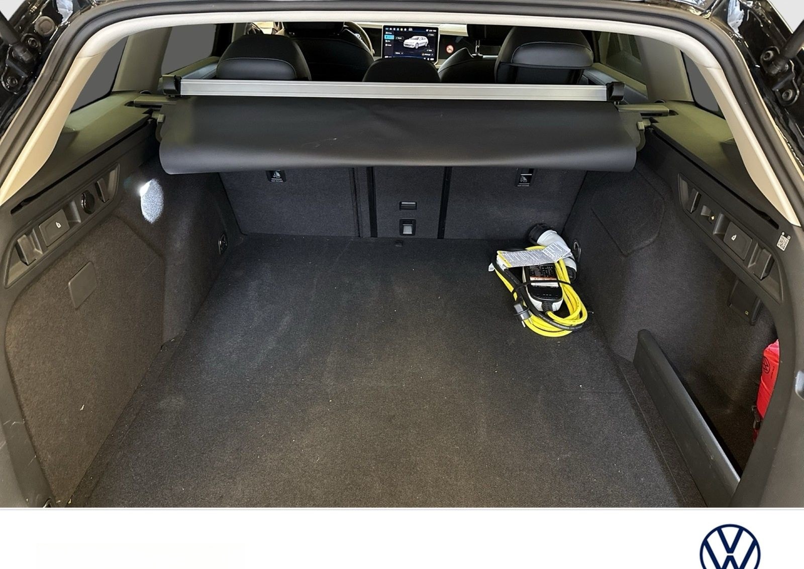 Volkswagen Passat Variant 1.5 HYBRID BUSINESS AHK CAM ACC foto 10