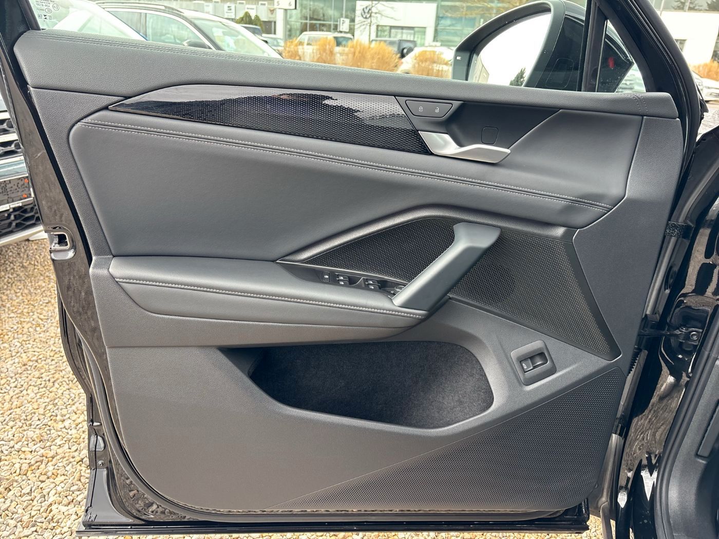 Volkswagen Tayron Life eTSI CarPlay/AHK/ACC/Kamera/LED/Navi foto 17