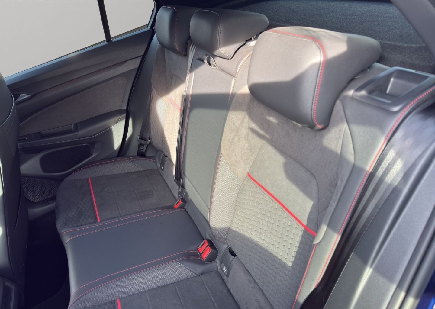 Volkswagen Golf GTI Clubsport 2.0 TSI DSG,ACC,RFK,LICHT+SIC foto 12