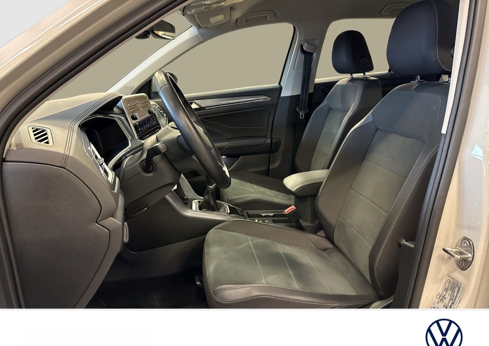 Volkswagen T-Roc 1.0 STYLE ACC LM17 LED+ CARPLAY SITZHEIZ. foto 7