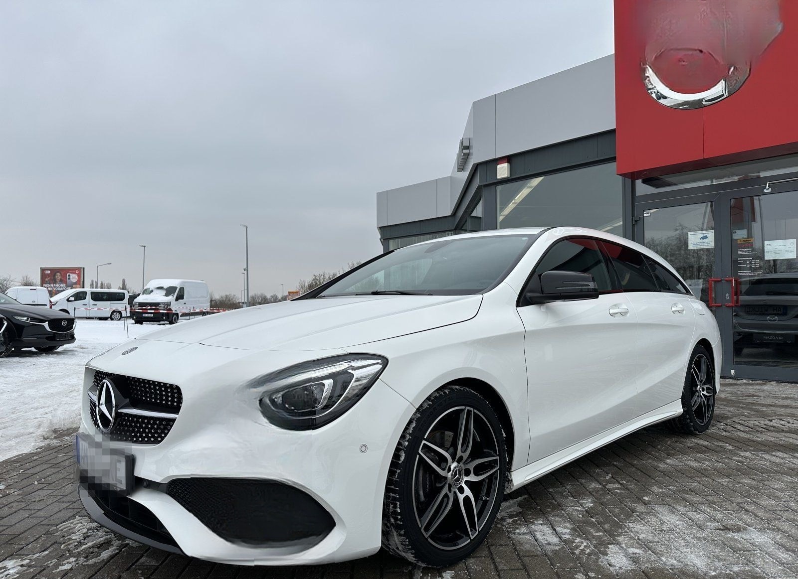 Mercedes-Benz CLA 200 SB AMG LINE/NIGHT/KAMERA/AHK foto 3