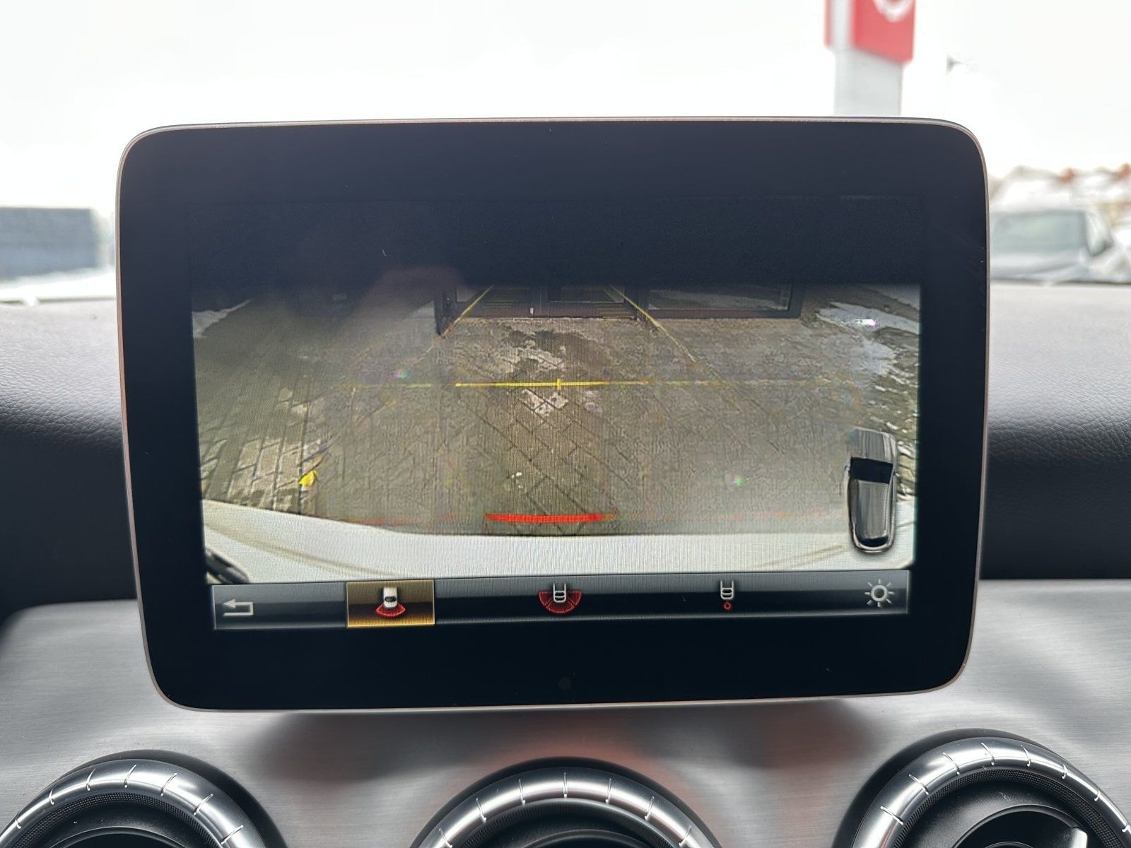 Mercedes-Benz CLA 200 SB AMG LINE/NIGHT/KAMERA/AHK foto 25