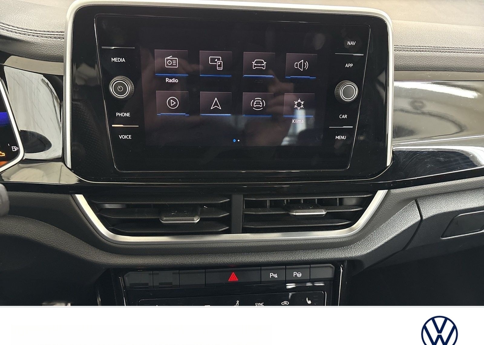 Volkswagen T-Roc 1.0 R-LINE CAM ACC NAVI LM17 LED+ CARPLAY foto 13