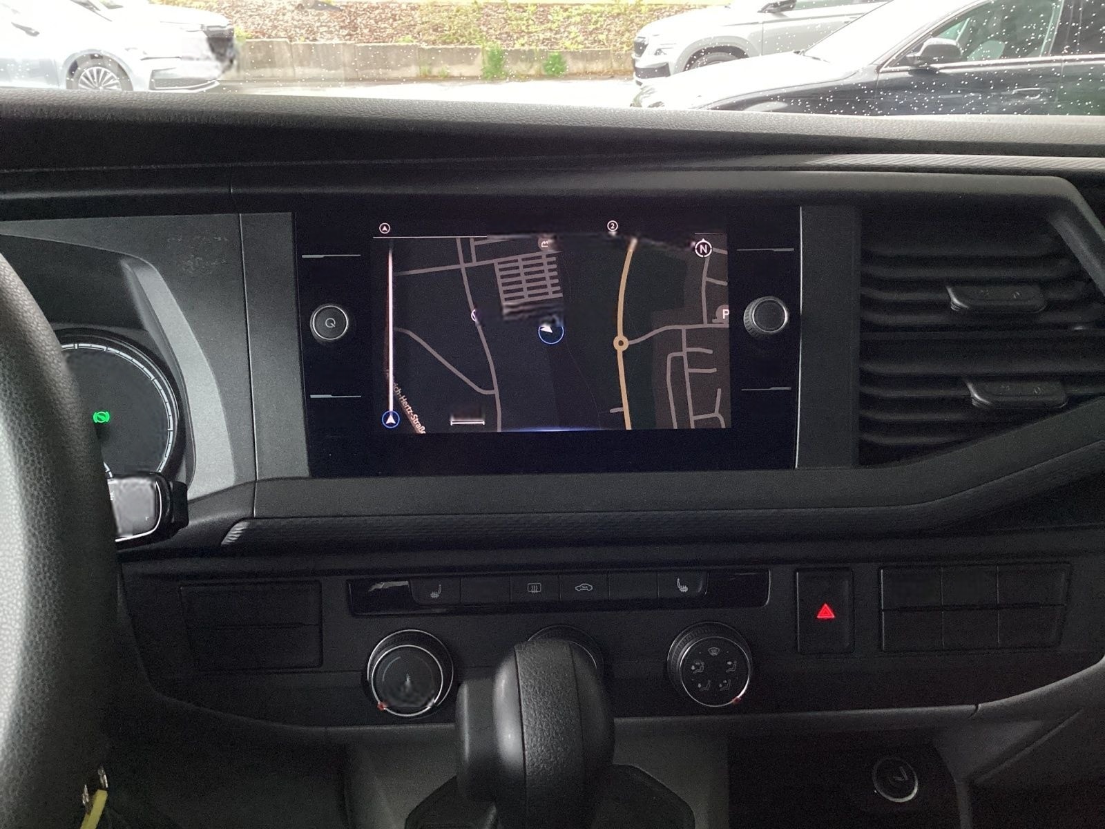 Volkswagen T6.1 Transporter Kombi 2,0 TDI DSG 9-Sitzer foto 14