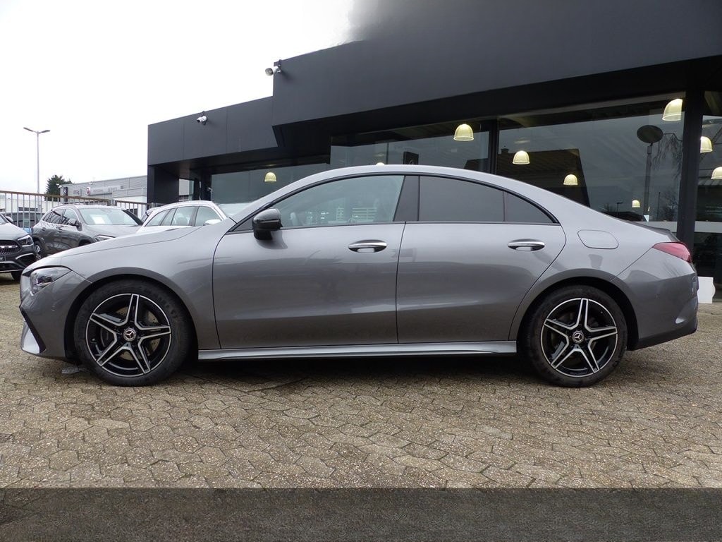 Mercedes-Benz CLA 200 Coupé AMG PLUS+NIGHT+PANO+TOTWI+MEMORY P foto 2
