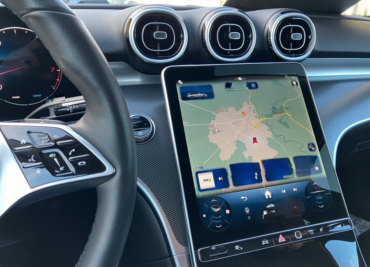 Mercedes-Benz C 200 T Avantgarde Digital Light Distronic foto 11