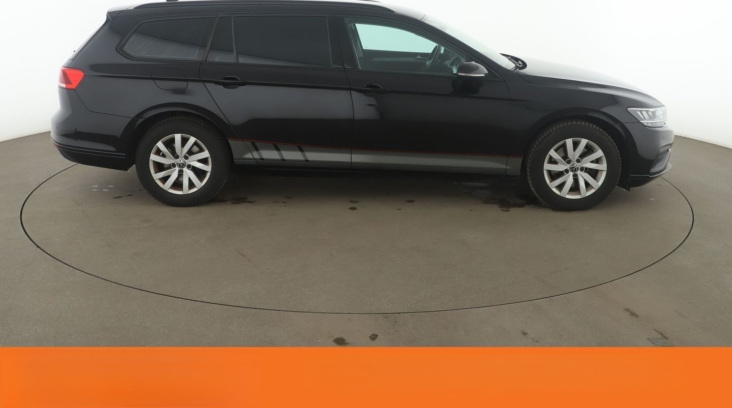 Volkswagen Passat 2.0 TDI Aut.*NAVI*PDC*ACC*SHZ* foto 7