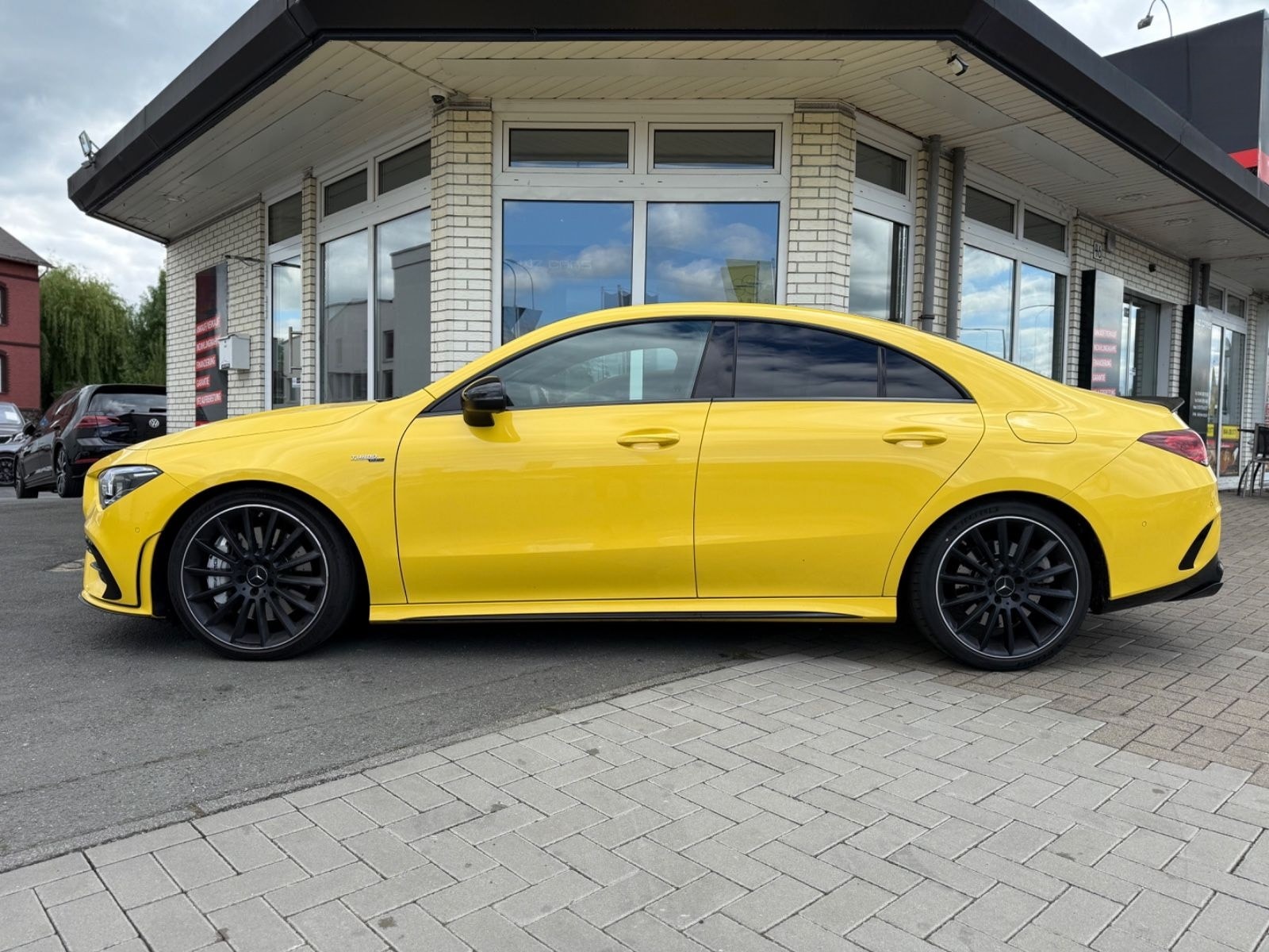 Mercedes-Benz CLA 35 AMG 4M KAMERA AMG DYNAMIC MBUX ACC foto 2