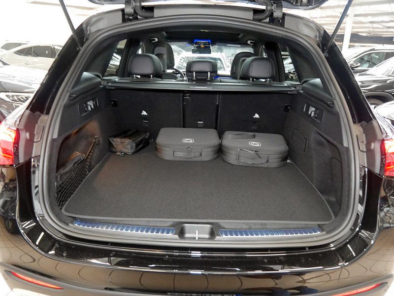 Mercedes-Benz GLC 300 e 4MATIC mit EQ Hybrid Technologie AMG foto 13