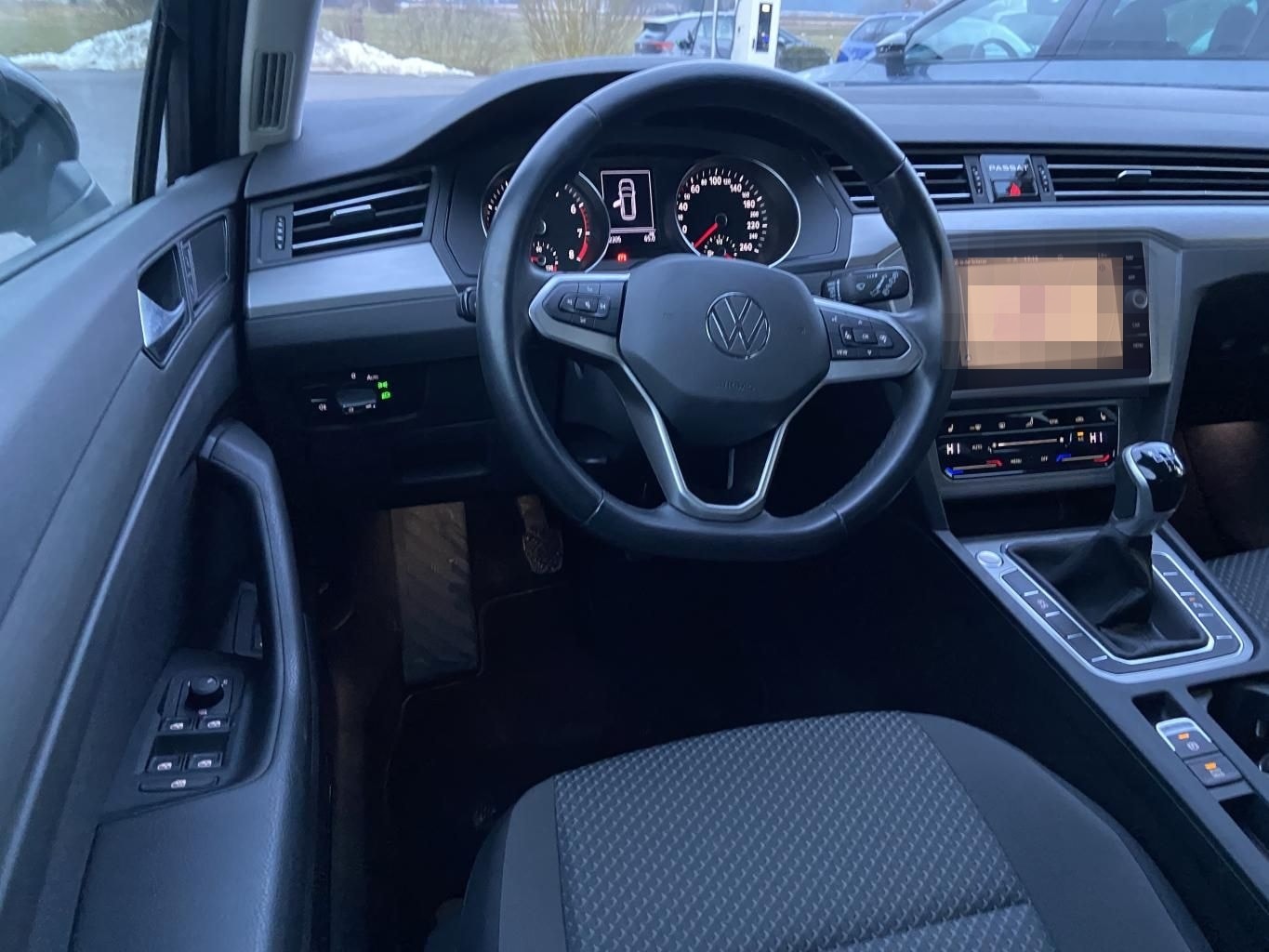 Volkswagen Passat Variant 1.5 TSI APP-CONNECT+KAMERA+LED+NA foto 9