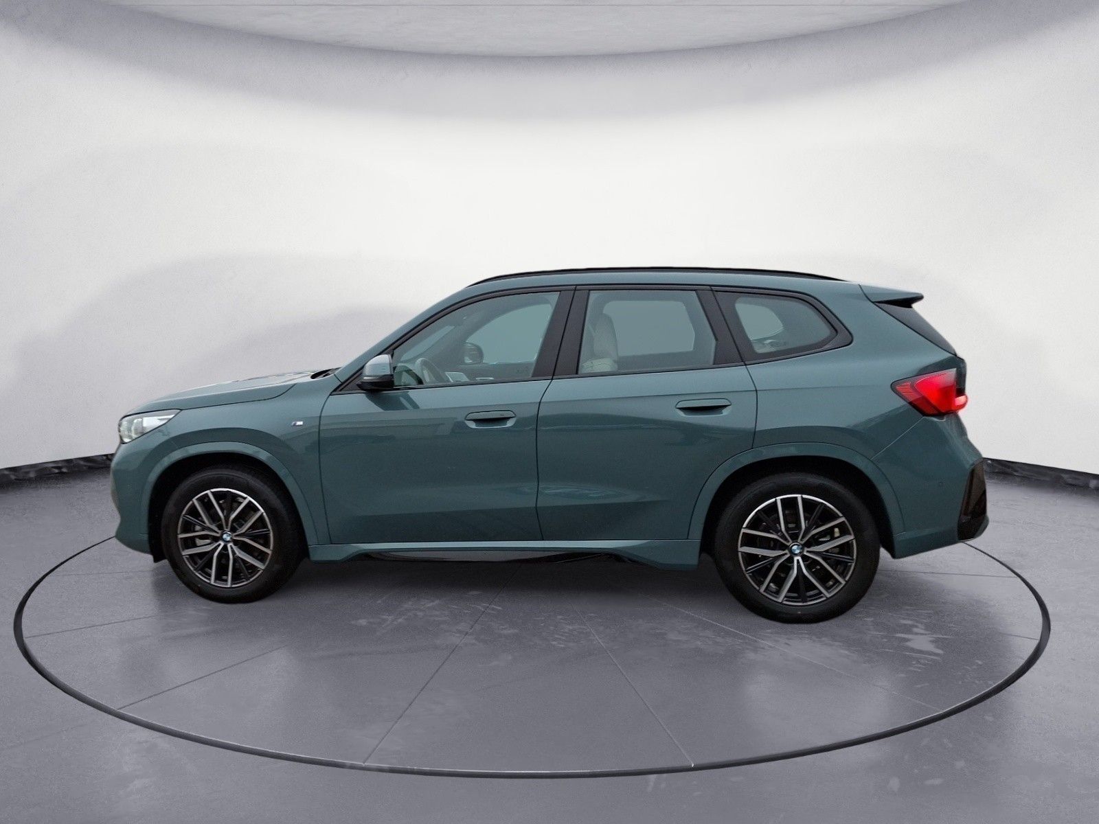 BMW X1 sDrive20i Steptronic M SPORT AHK Alarmanlage foto 2