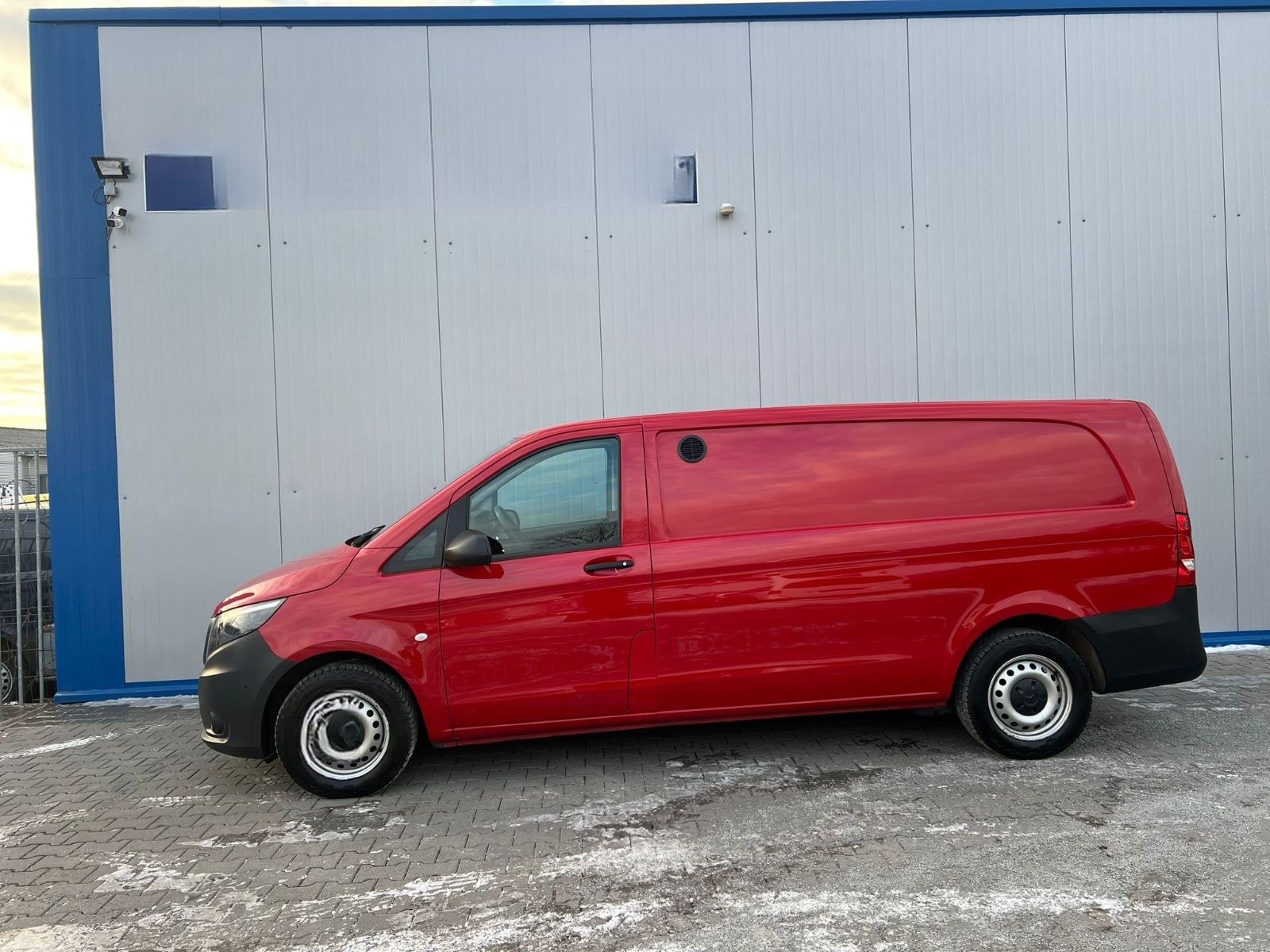 Mercedes-Benz VITO 114 EXTRALANG KLIMA TEMPOMAT SCHRÄNKE/REGAL foto 4