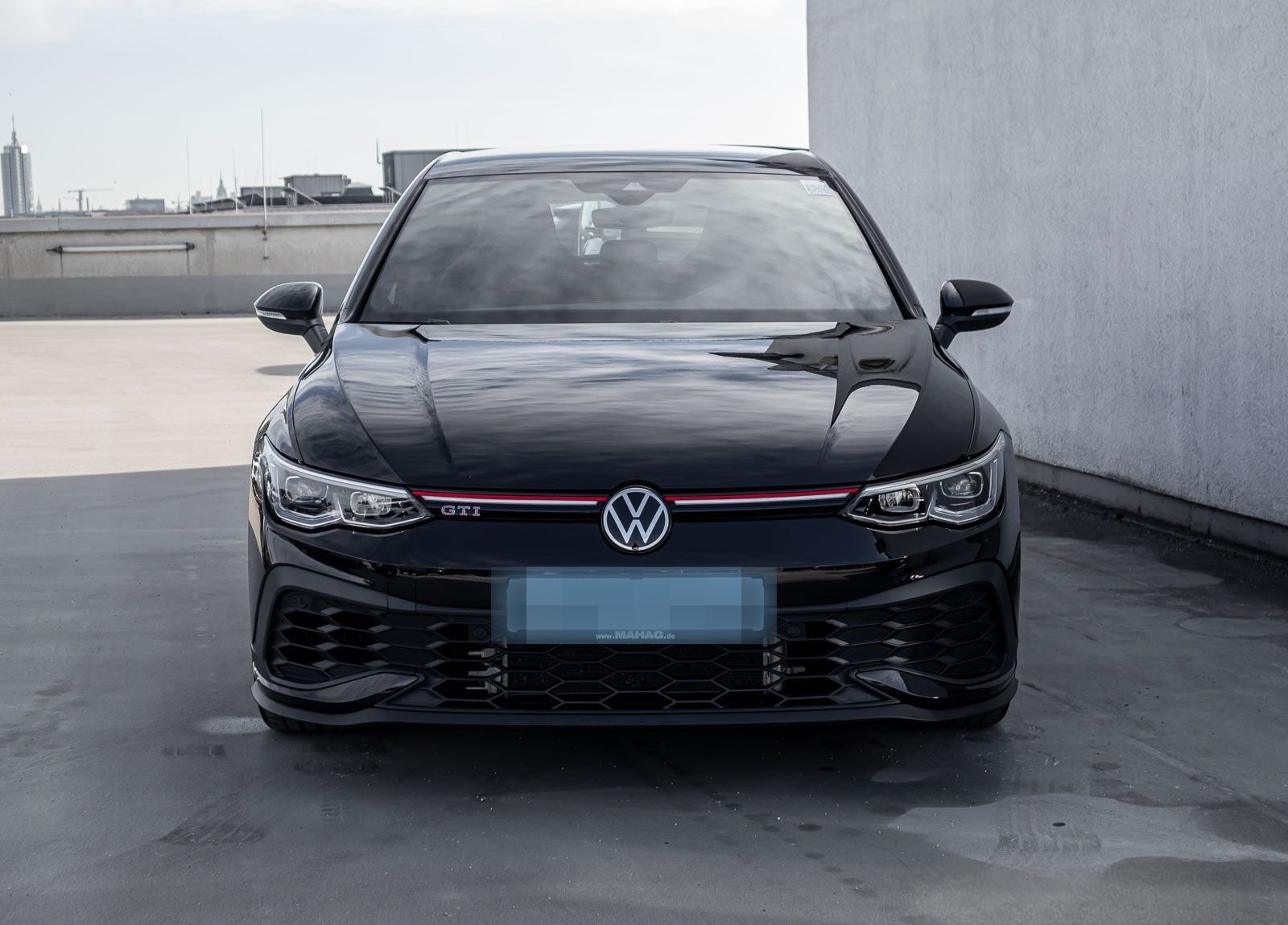 Volkswagen Golf VIII GTI Clubsport 2.0 TSI LED+ Navi ParkPi foto 5